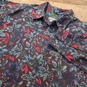 Northern Reflections Men's Floral Button Down Shirt - Red, Blue, Green